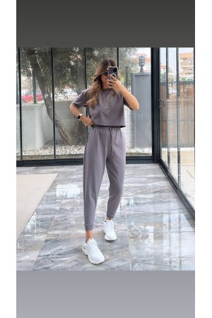 207978 TOPTAN GRİ EŞOFMAN TAKIM