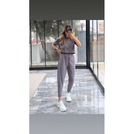 207978 TOPTAN GRİ EŞOFMAN TAKIM