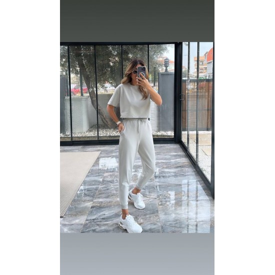 207979 TOPTAN TAŞ EŞOFMAN TAKIM