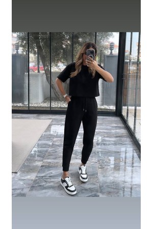 207980 TOPTAN SİYAH EŞOFMAN TAKIM