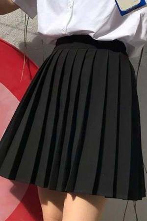 207984 TOPTAN SİYAH ETEK