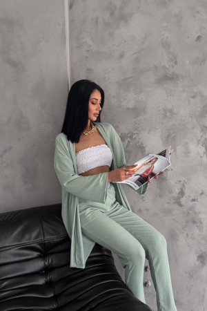 209911 Water is green Pants suit