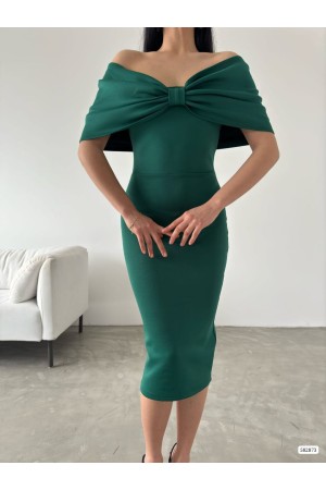 210257 TOPTAN ZÜMRÜT YEŞİL ELBİSE