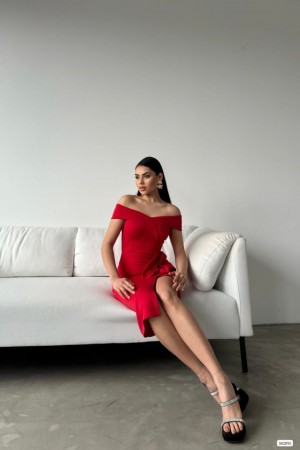 210410 red Evening dress