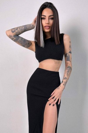 211494 TOPTAN SİYAH ETEK TAKIM