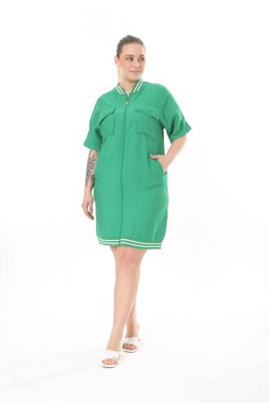 212369 GREEN DRESS