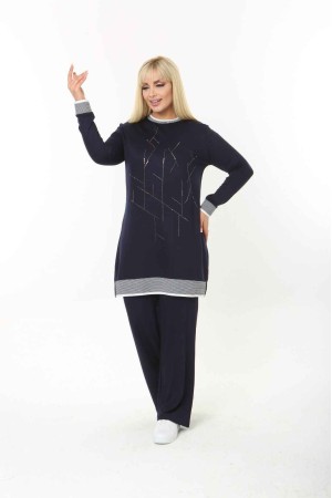 212396 TOPTAN RENKLİ PANTOLON TAKIM