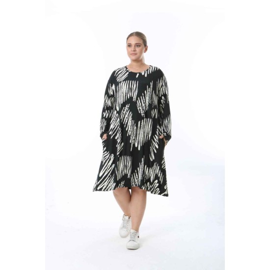 212536 patterned DRESS