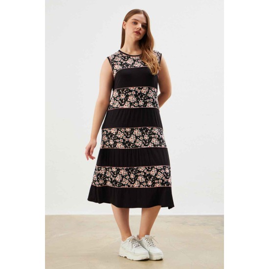 216623 patterned DRESS
