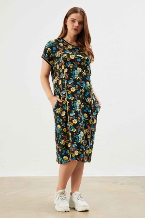 216666 patterned DRESS