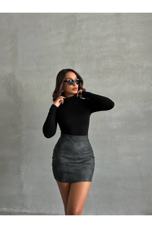 217396 TOPTAN SİYAH ETEK