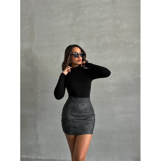 217396 TOPTAN SİYAH ETEK