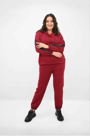 217434 TOPTAN KIRMIZI EŞOFMAN TAKIM