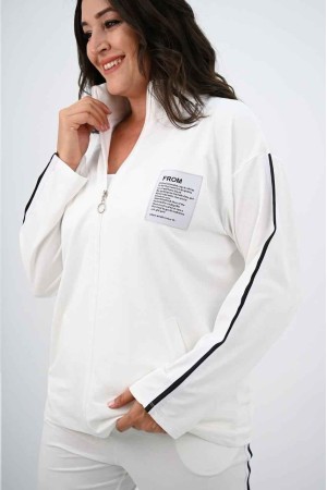 217456 TOPTAN BEYAZ EŞOFMAN TAKIM