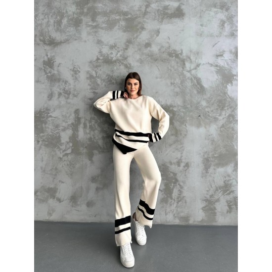 218240 beige Pants suit