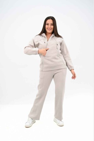 219638 TOPTAN BEJ EŞOFMAN TAKIM