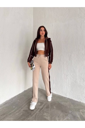 219990 beige Track suitcase