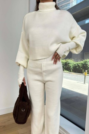 220068 beige Pants suit