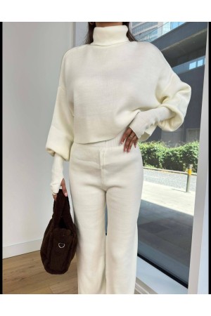 220068 TOPTAN BEJ PANTOLON TAKIM