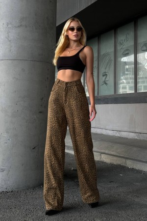 220086 TOPTAN LEOPAR PANTOLON