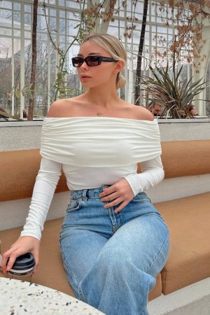 220118 TOPTAN BEYAZ BLUZ