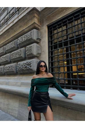 220120 TOPTAN ZÜMRÜT YEŞİL BLUZ