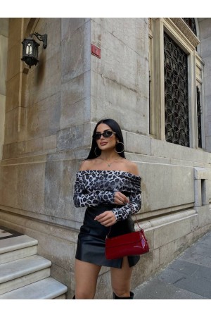 220122 TOPTAN LEOPAR BLUZ