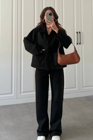 220300 black Pants suit