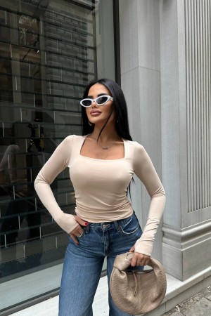 220333 TOPTAN BEJ BLUZ