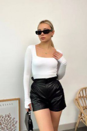 220335 TOPTAN BEYAZ BLUZ