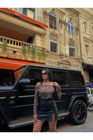 220351 TOPTAN LEOPAR BLUZ