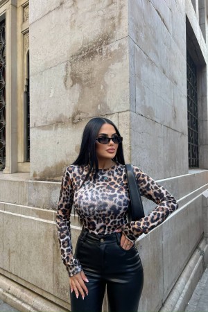 220354 TOPTAN LEOPAR BLUZ