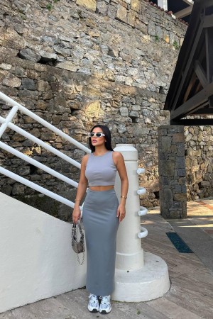 220367 TOPTAN GRİ ETEK