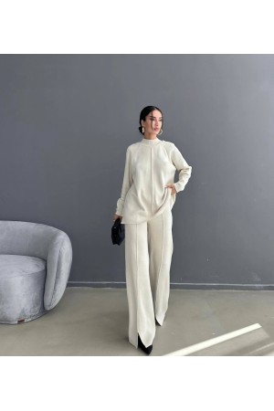 220432 white Pants suit