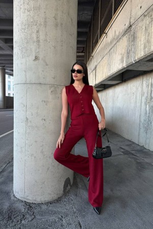 220458 burgundy Pants suit