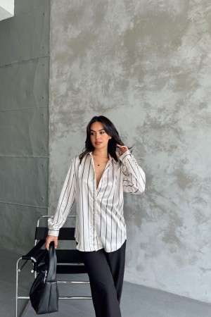 220520 patterned SHIRT