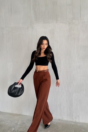 220524 floor TROUSERS