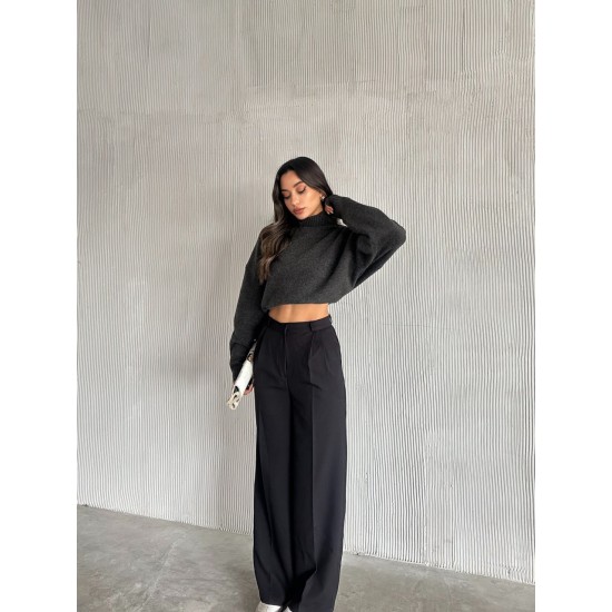 220526 black TROUSERS