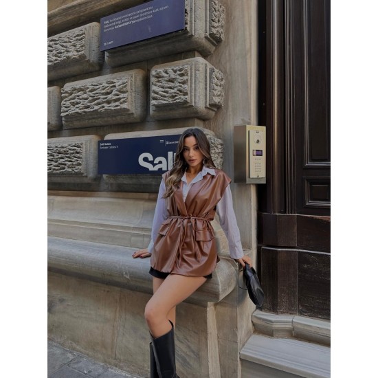 220528 floor WAISTCOAT