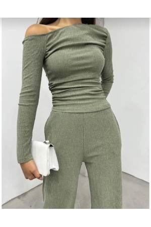 220556 TOPTAN HAKİ PANTOLON TAKIM