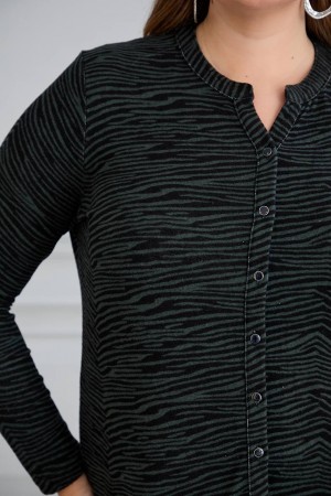 220606 patterned SHIRT