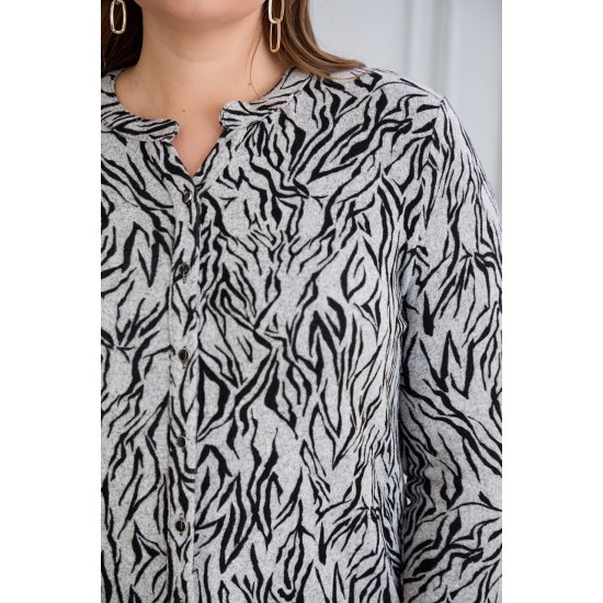 220617 patterned SHIRT