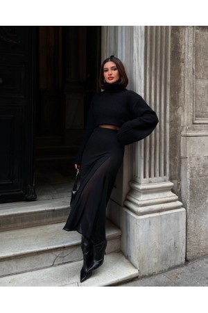 220701 TOPTAN SİYAH ETEK