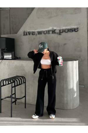 220734 TOPTAN SİYAH EŞOFMAN TAKIM