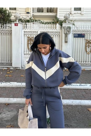 220756 burgundy Track suitcase