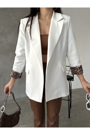 220882 TOPTAN BEYAZ CEKET