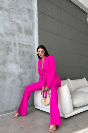 220910 TOPTAN FUŞYA PANTOLON TAKIM