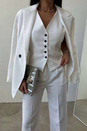 220935 TOPTAN BEYAZ PANTOLON TAKIM