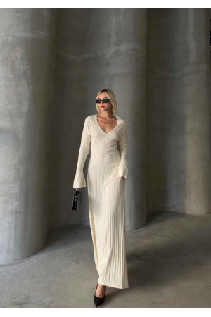 221700 TOPTAN BEYAZ ELBİSE