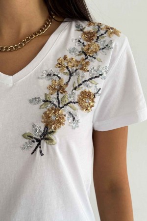 222168 TOPTAN BEYAZ TSHIRT